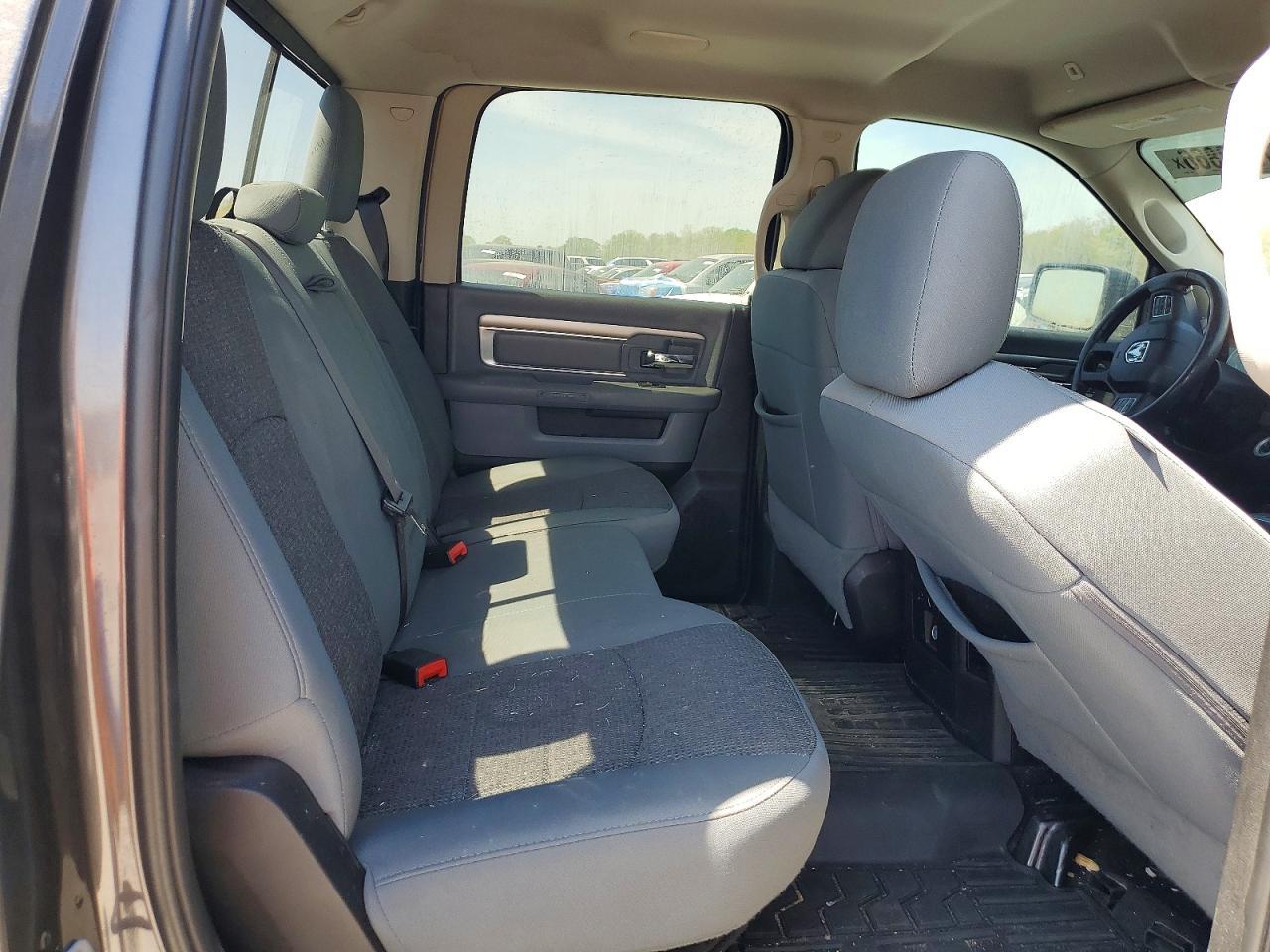 2017 Dodge RAM 1500 SLT