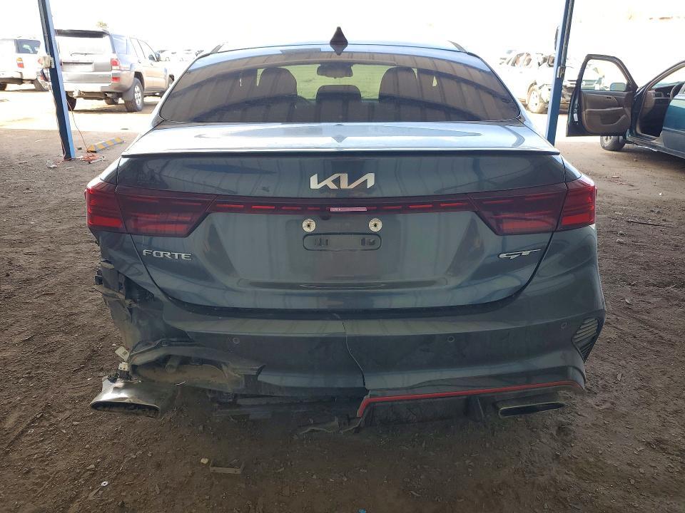 2023 KIA Forte gt