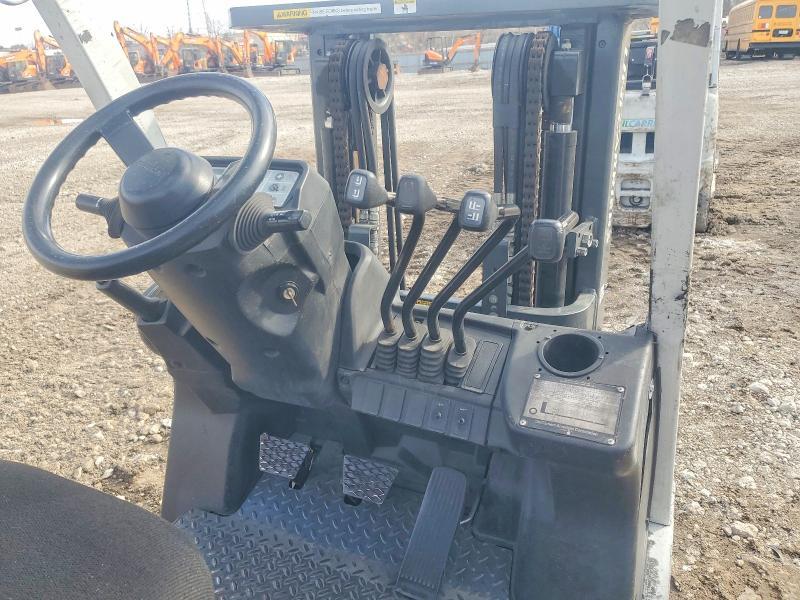 2015 Unicariers 2015 Nissan MCP1F2A20LV Forklift