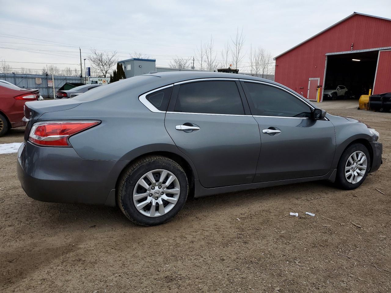 2015 Niss Altima 2.5 s 4DR