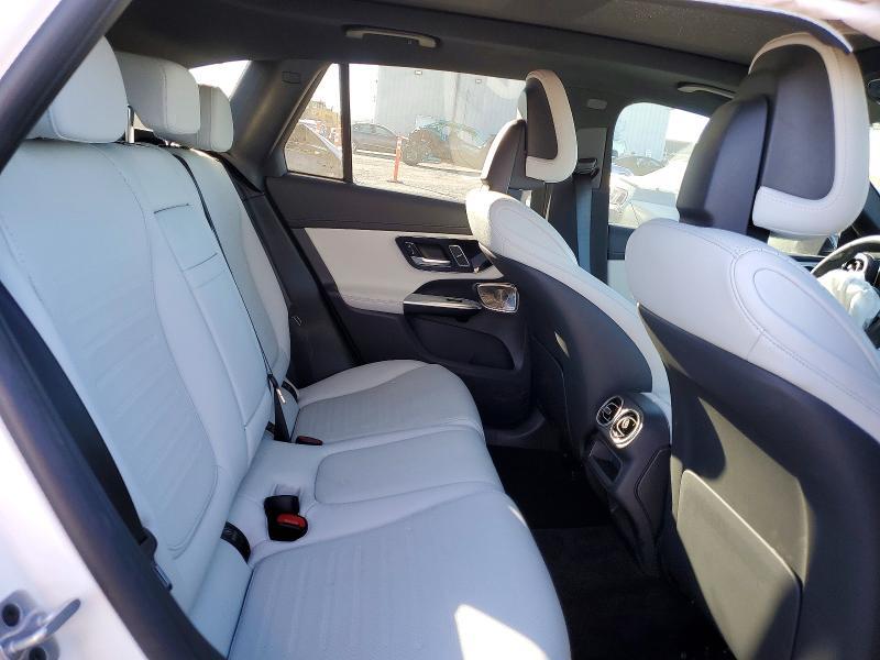 2023 Mercedes-Benz Glc 300