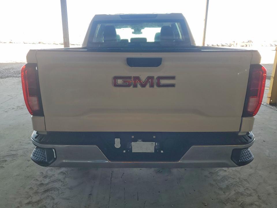2024 GMC Sierra