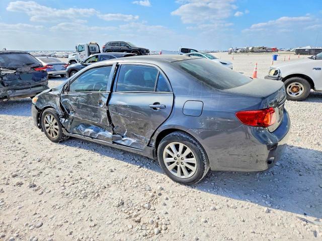 2010 Toyota Corolla le