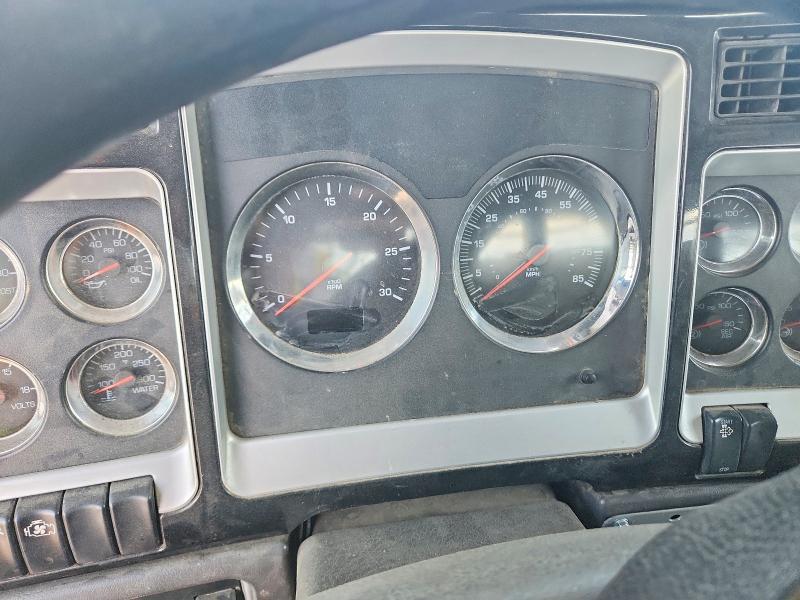 2008 Kenworth Construction T800