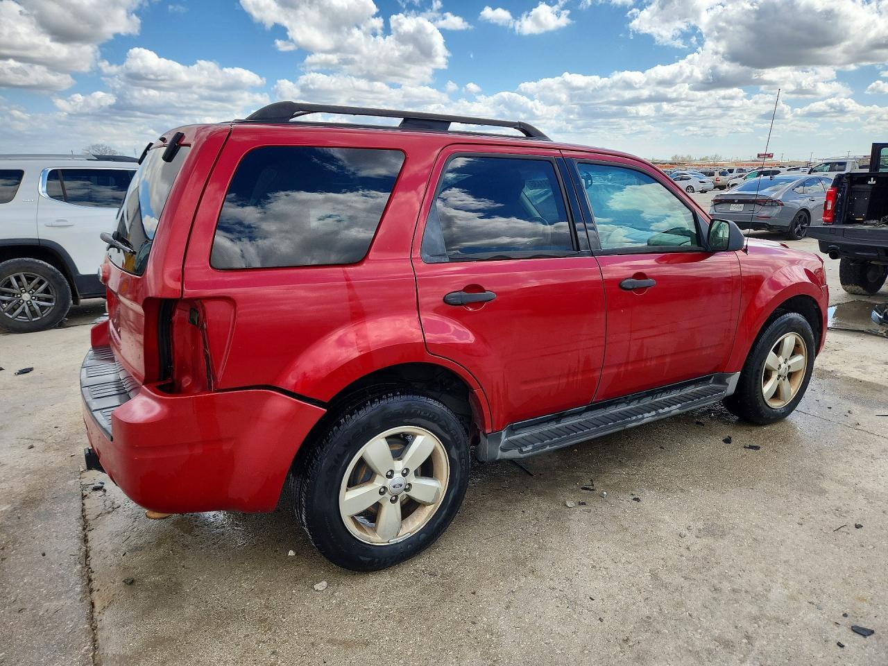 2010 Ford Escape xlt