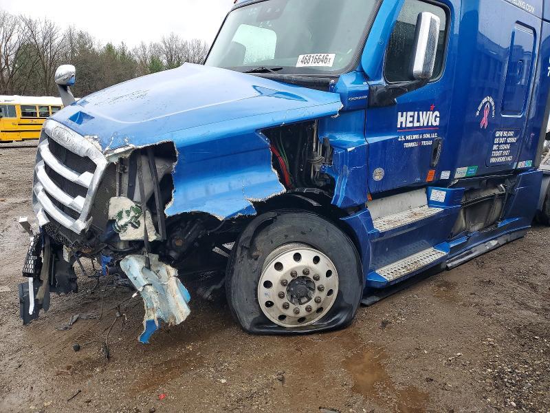 2022 Freigliner 2022 Freightliner Cascadia 126 Semi Truck