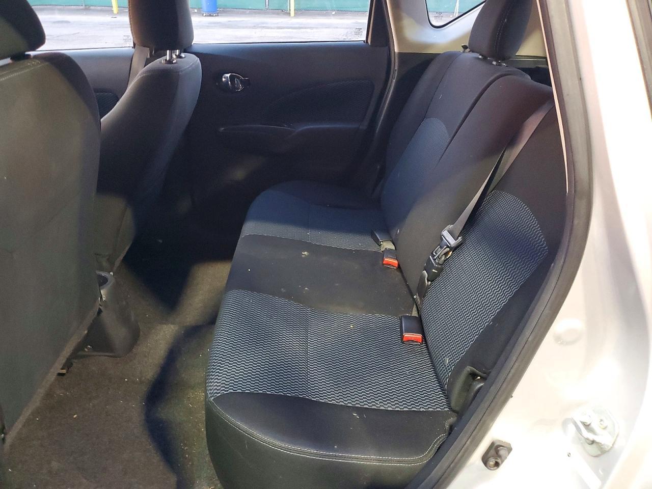 2016 Nissan Versa Note sv