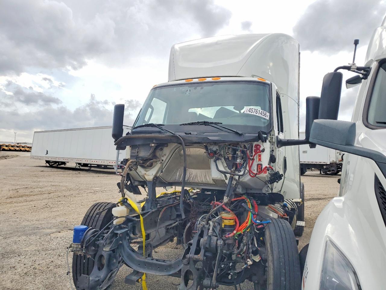 2024 International RH613 Semi Truck