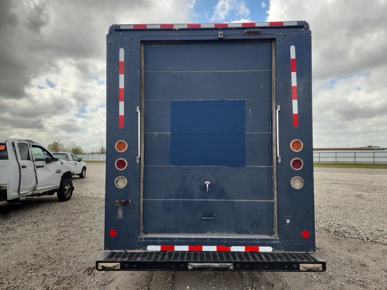 2020 Ford F59 Delivery Truck
