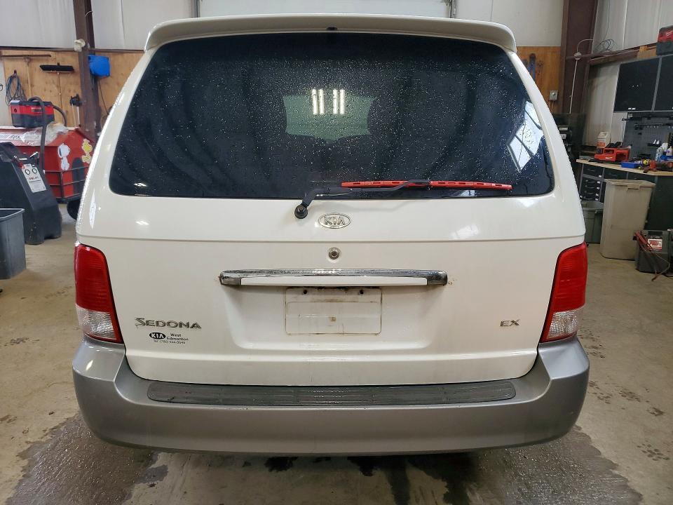 2002 KIA Sedona ex