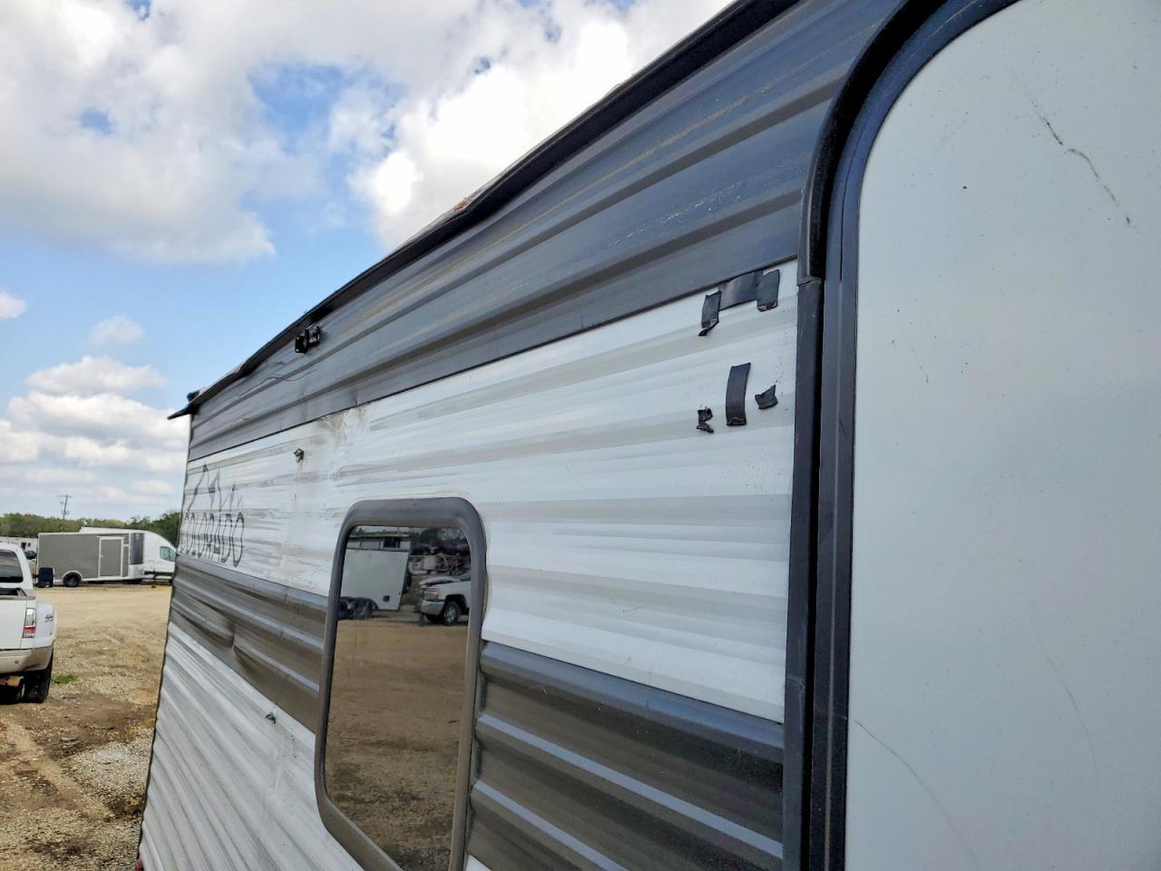 2025 Dutchmen Colorado Camper