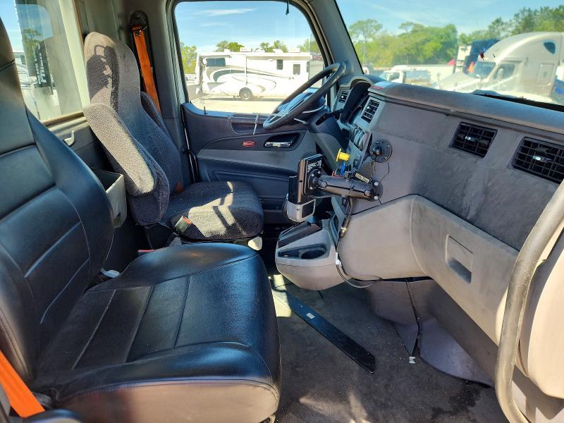 2016 Peterbilt 579 Semi Truck