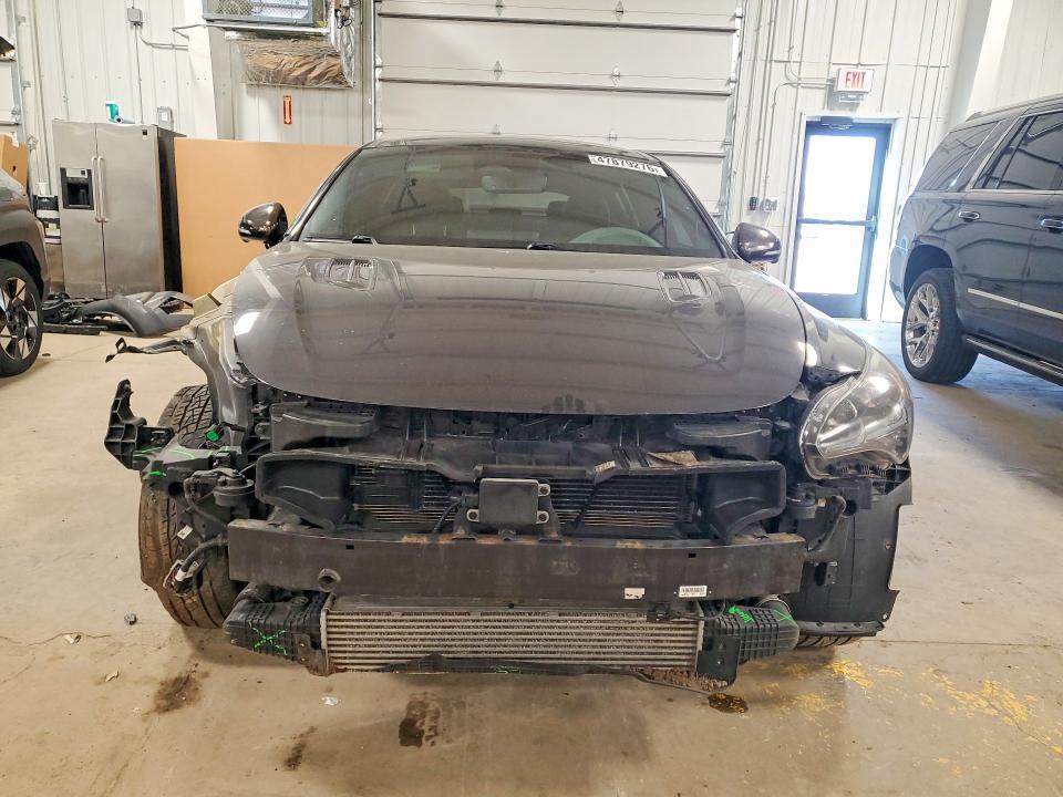 2022 KIA Stinger GT2