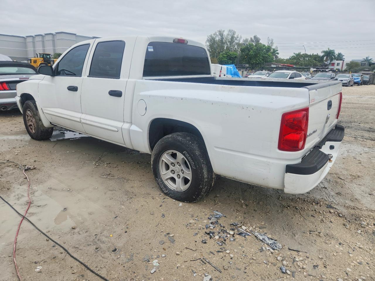 2005 Dodge Dakota Quad SLT