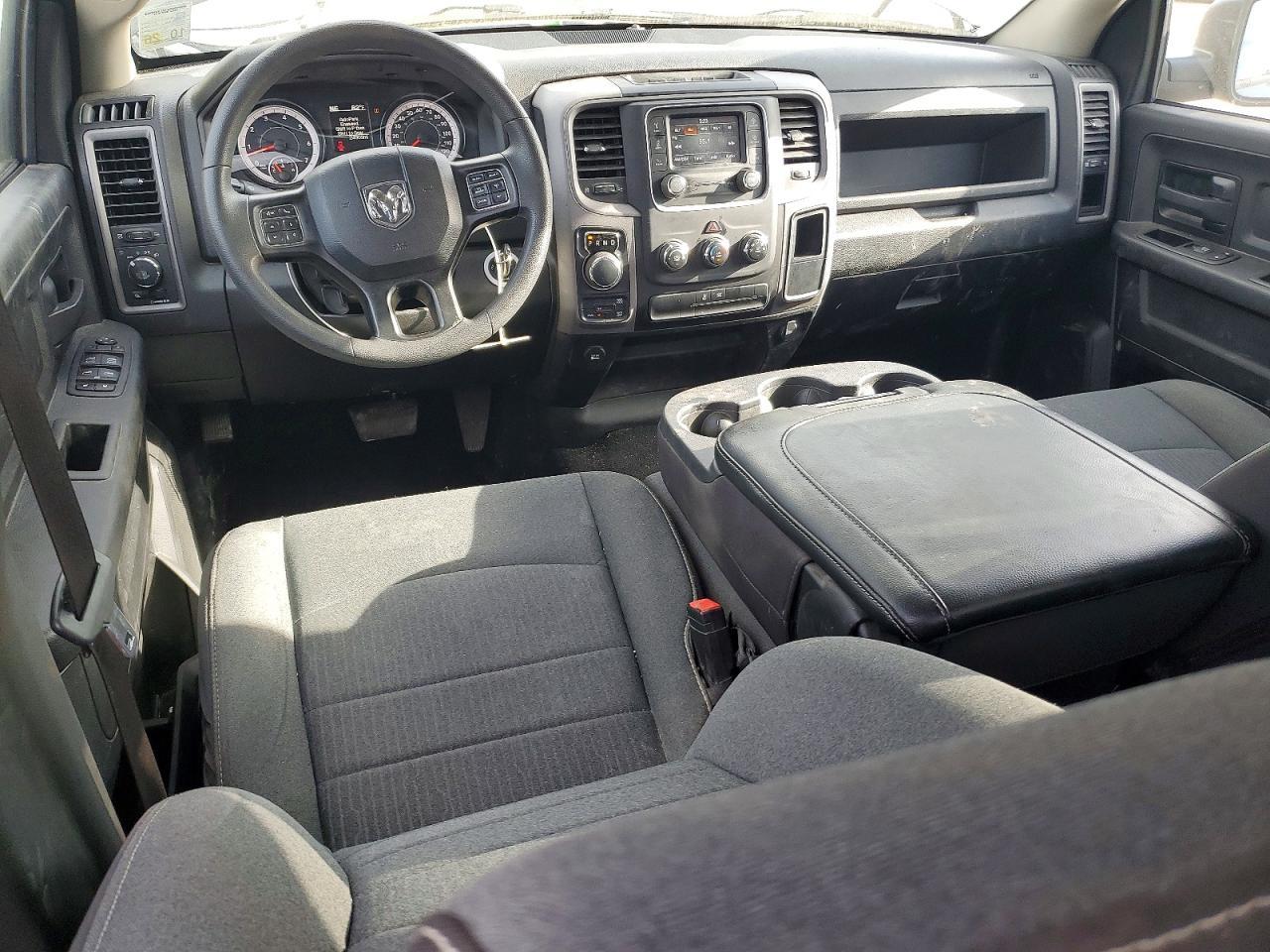 2024 Dodge RAM 1500 Classic Tradesman