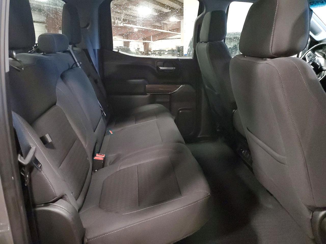 2021 Chevrolet Silverado K1500 RST