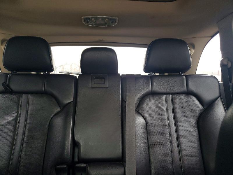 2011 Lincoln Townhouse MKX