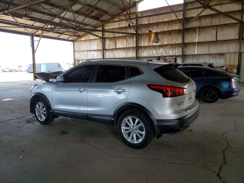 2017 Nissan Rogue Sport sv