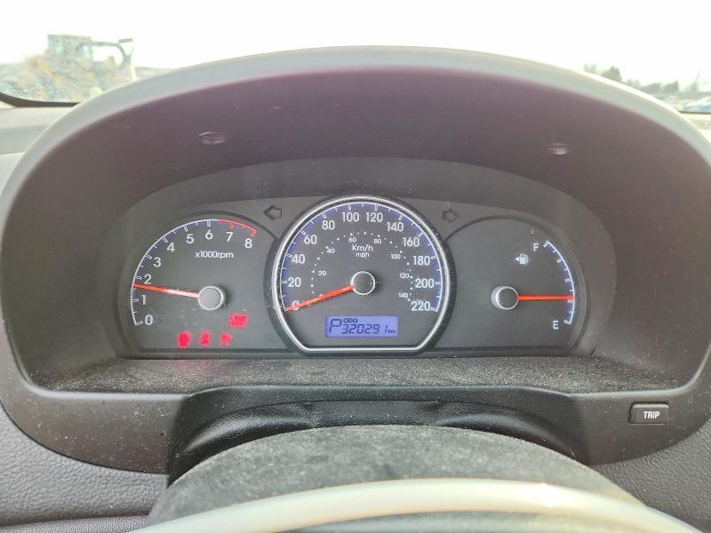 2010 Hyundai Elantra Blue