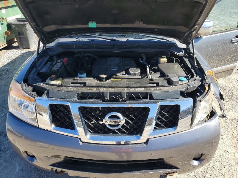 2014 Nissan Armada Platinum