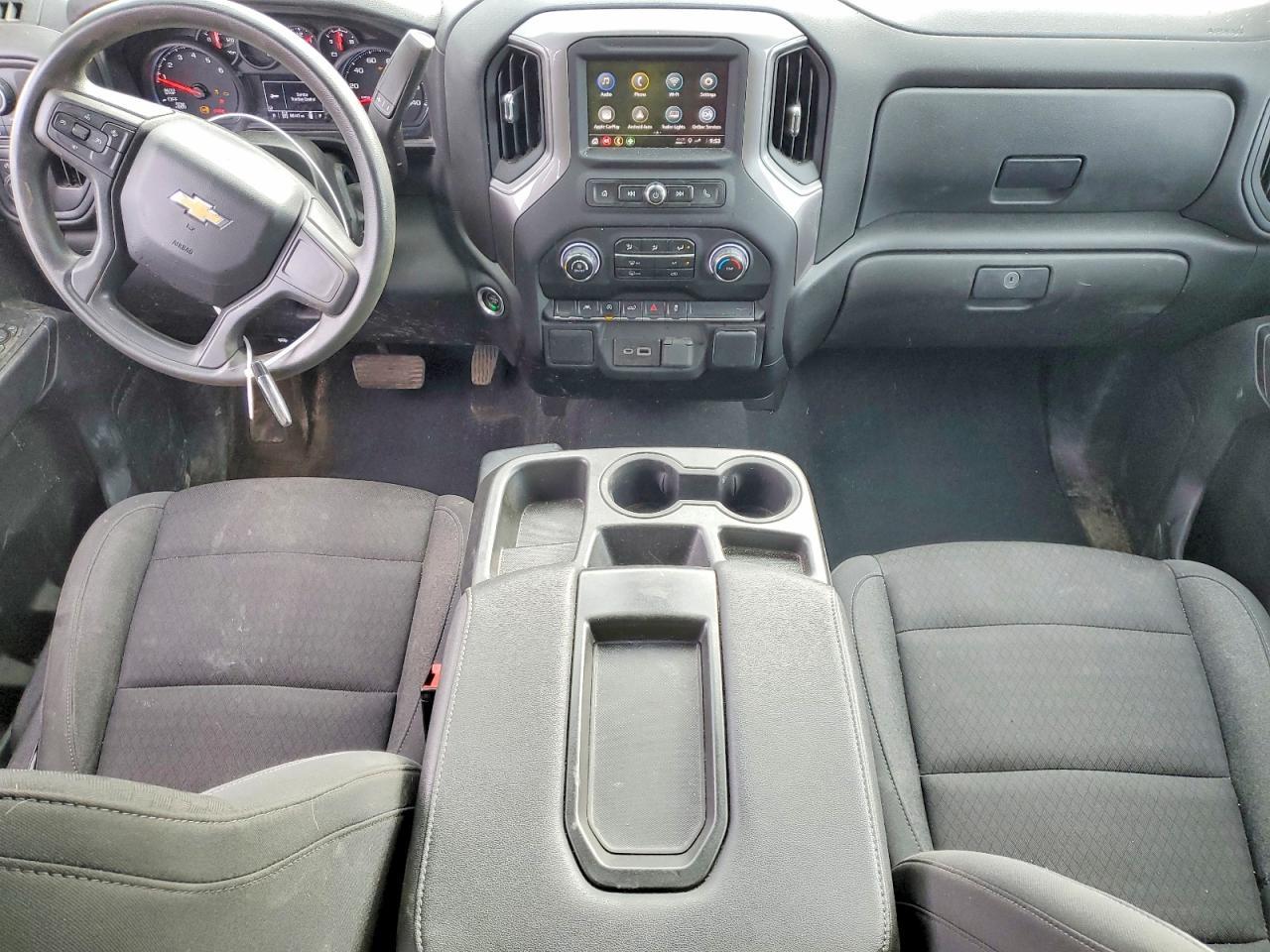 2022 Chevrolet Silverado K1500 Custom