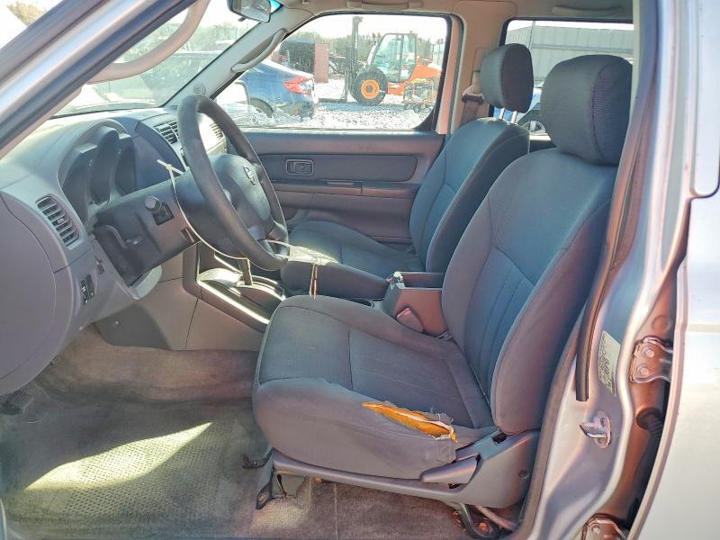 2002 Nissan Frontier Xe-v6