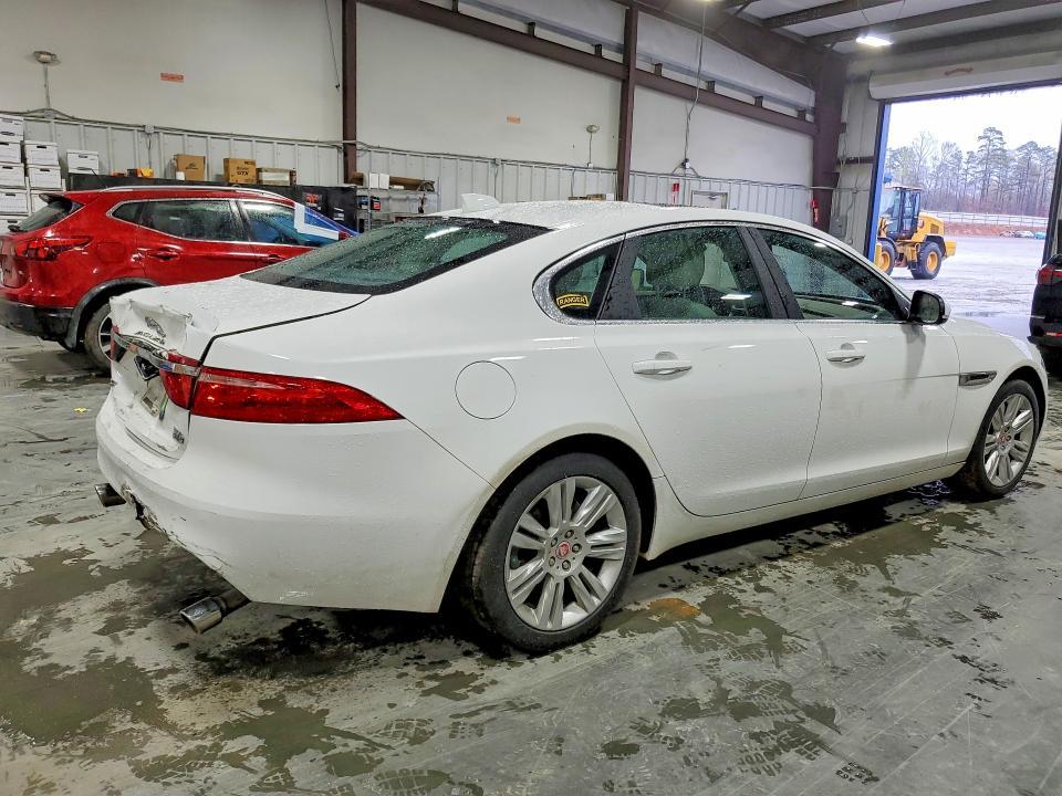 2016 Jaguar Xf Premium