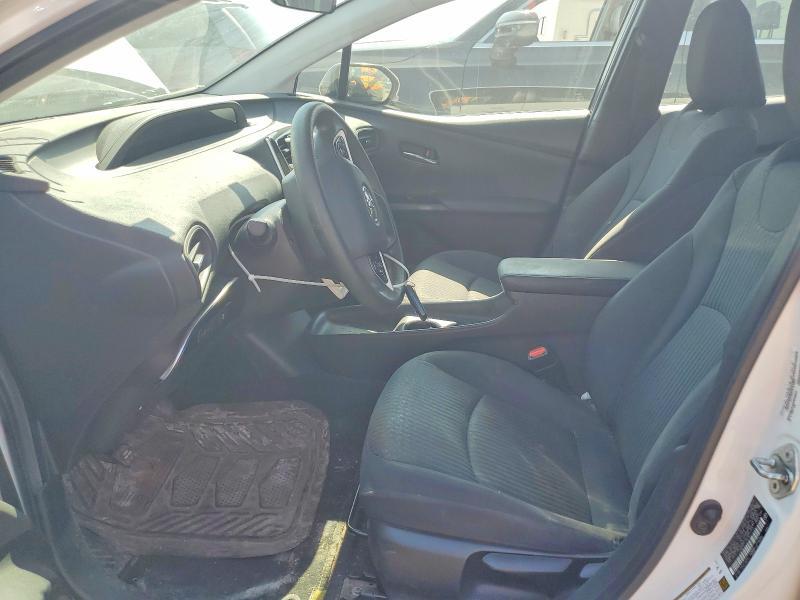 2016 Toyota Prius two