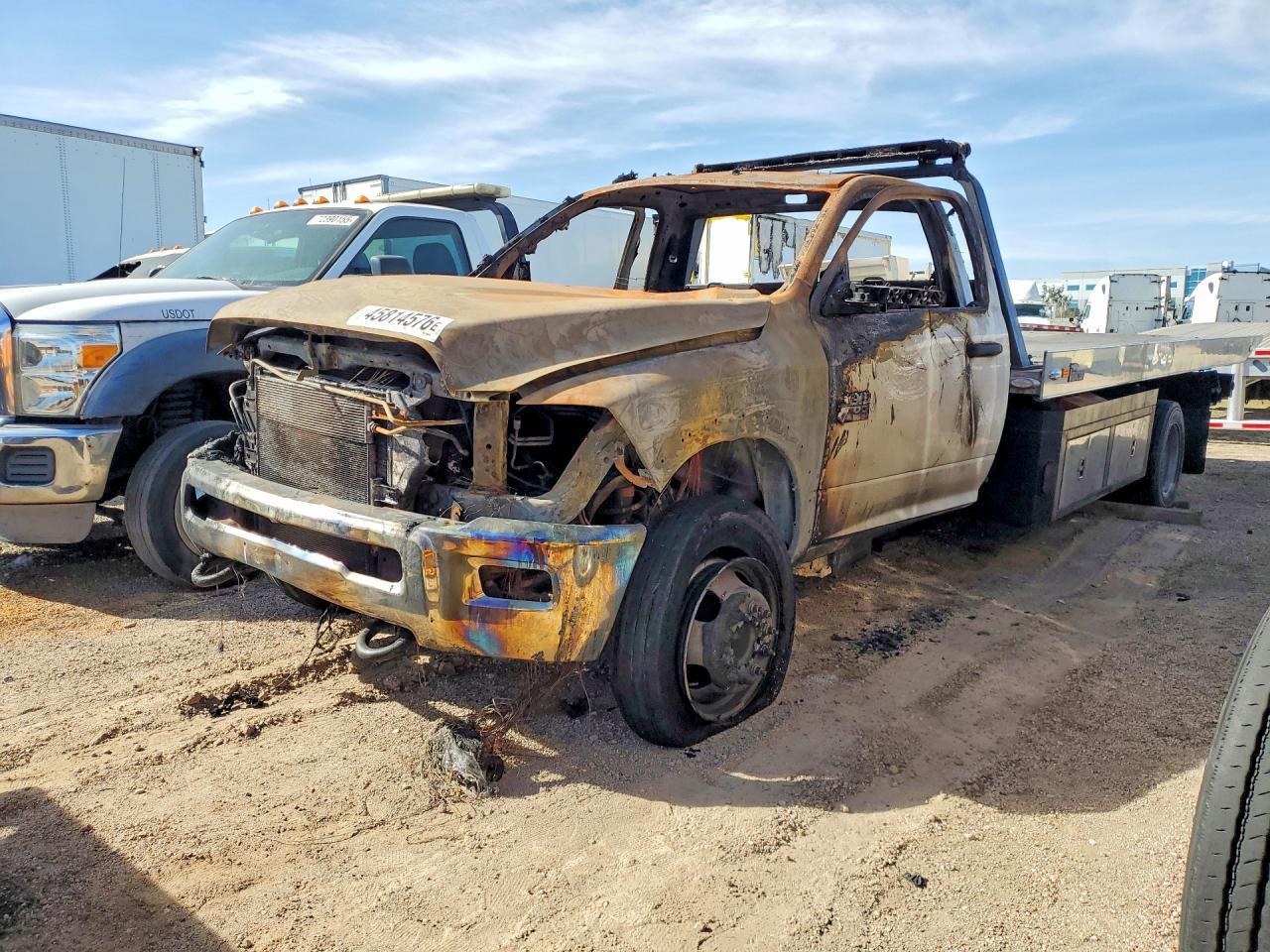 2012 Dodge RAM Chassis Cab Rollback Truck