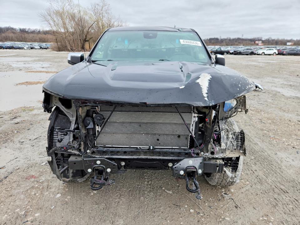 2025 Chevrolet Silverado K1500 LT