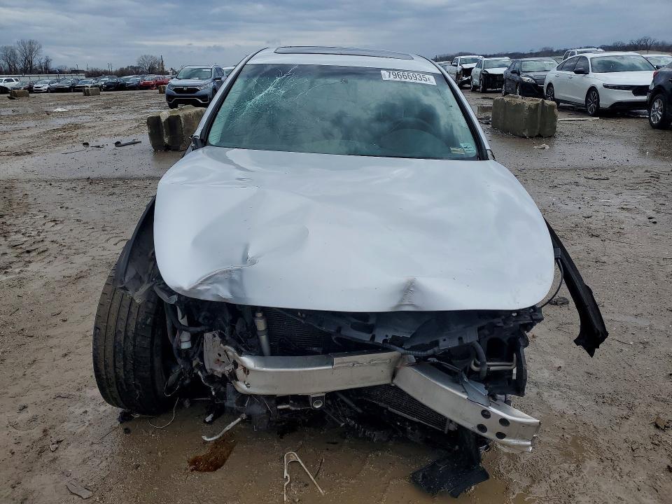 2011 Infiniti G25 Sedan x