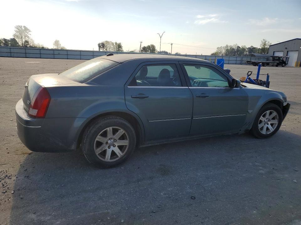 2005 Chrysler 300 Touring