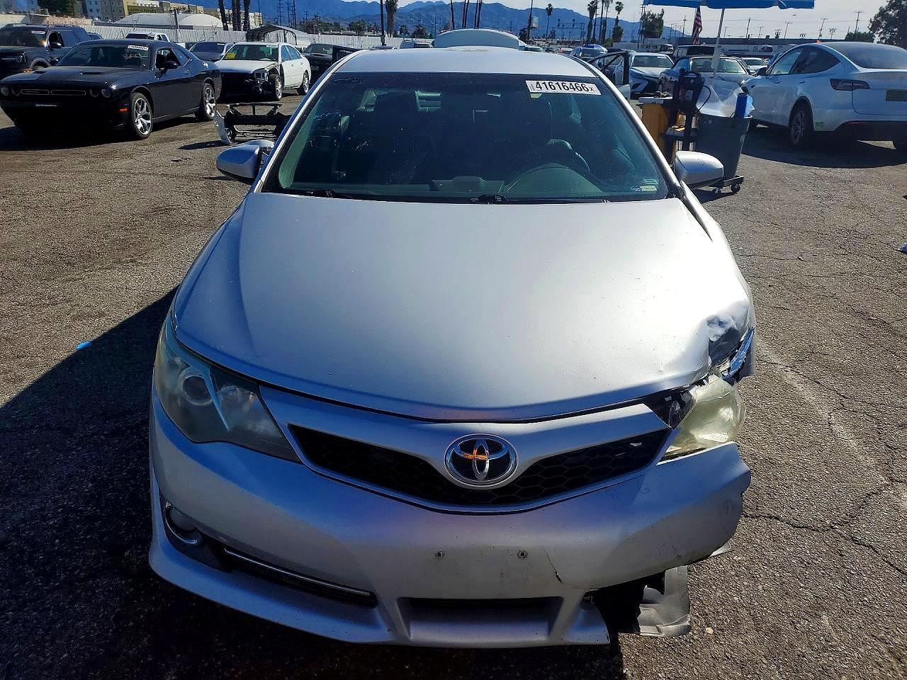 2012 Toyota Camry se