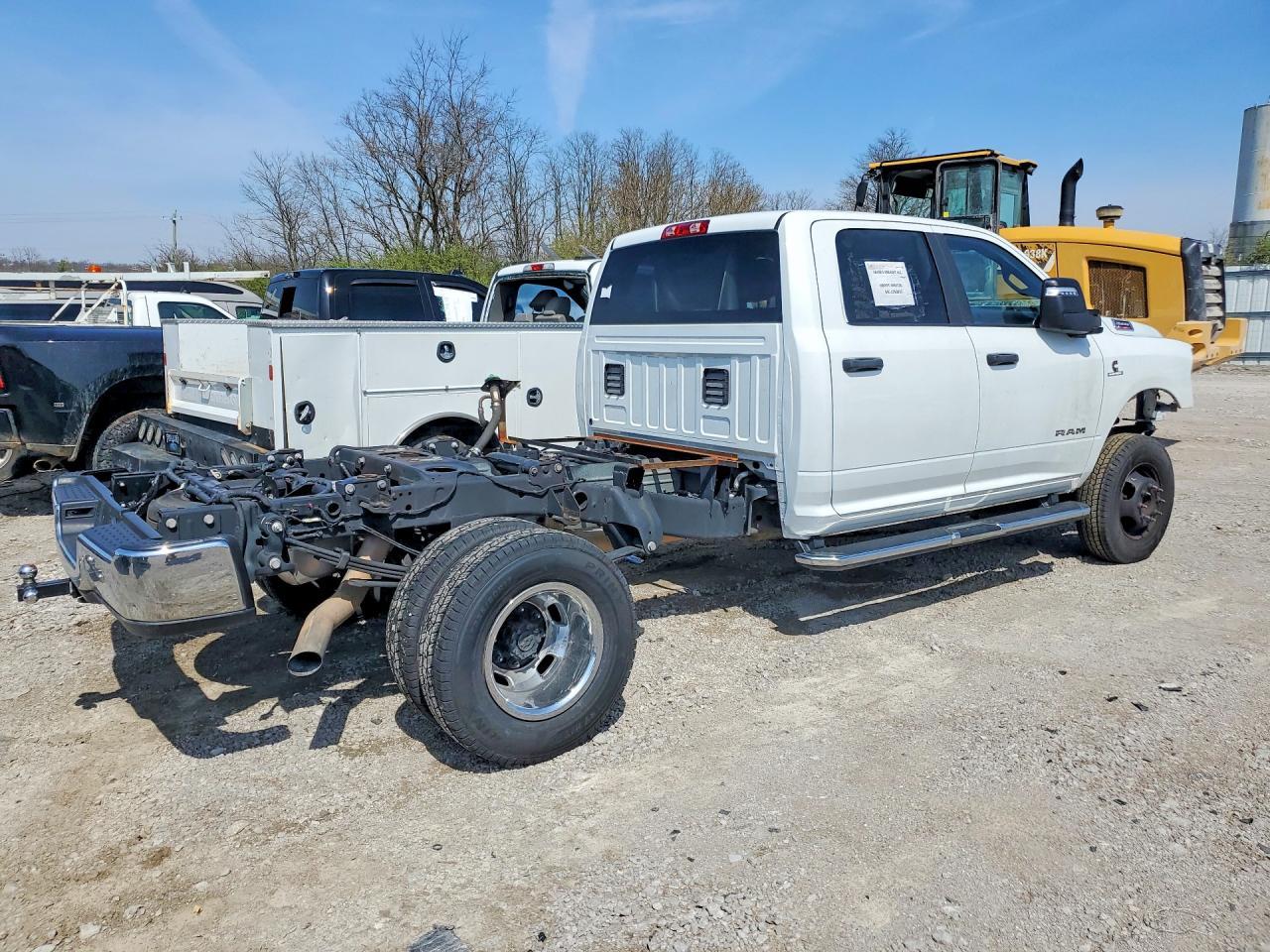 2024 Dodge RAM 3500 BIG Horn Truck Cab AND Chassis