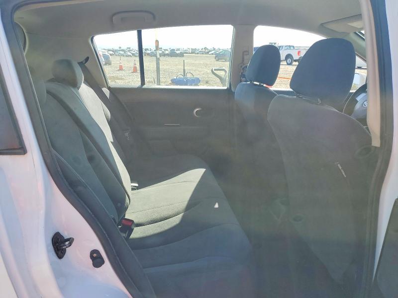 2009 Nissan Versa 1.8 s