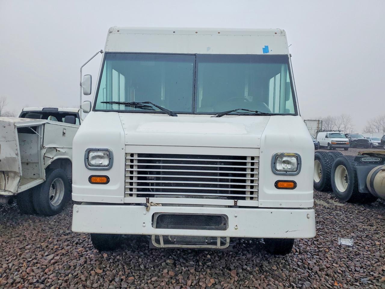 2016 Ford F59 Delivery Truck