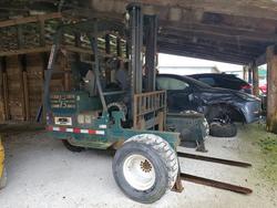 Caterpillar Vehiculos salvage en venta: 2006 Caterpillar Forklift
