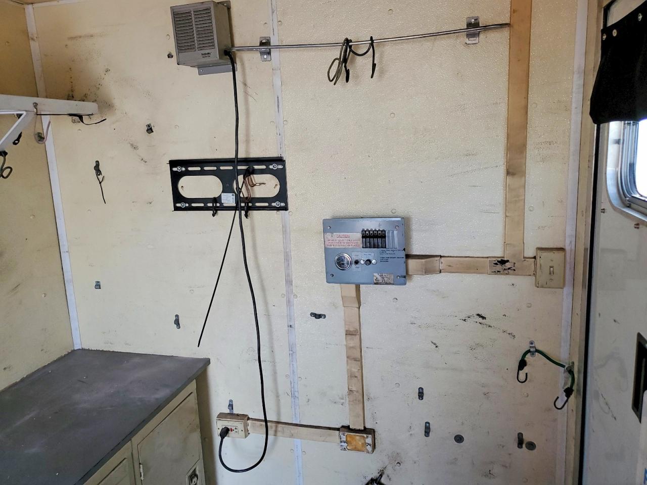 1999 Featherlite Fiber Optic Trailer