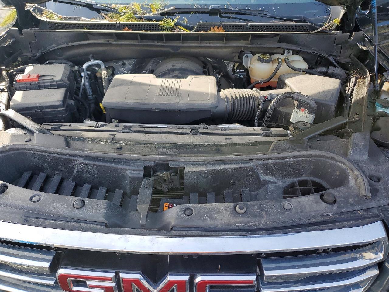 2022 GMC Yukon slt