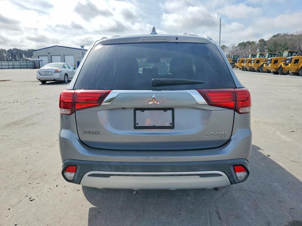 2019 Mitsubishi Outlander se