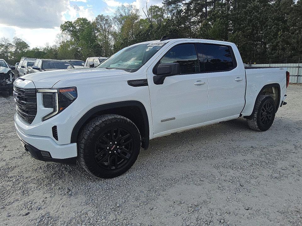 2022 GMC Sierra K1500 Elevation