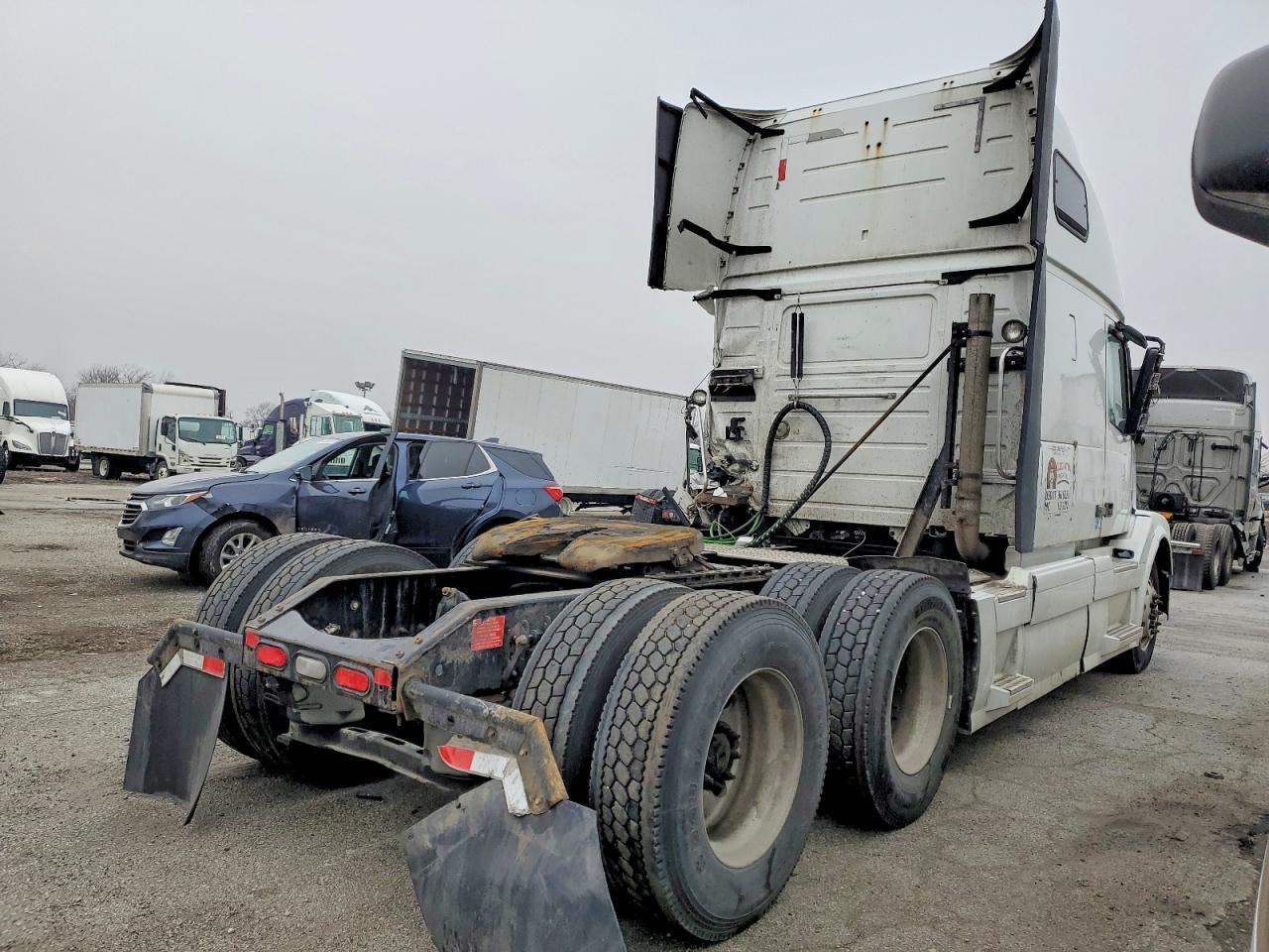 2016 Volvo VNL Semi Truck
