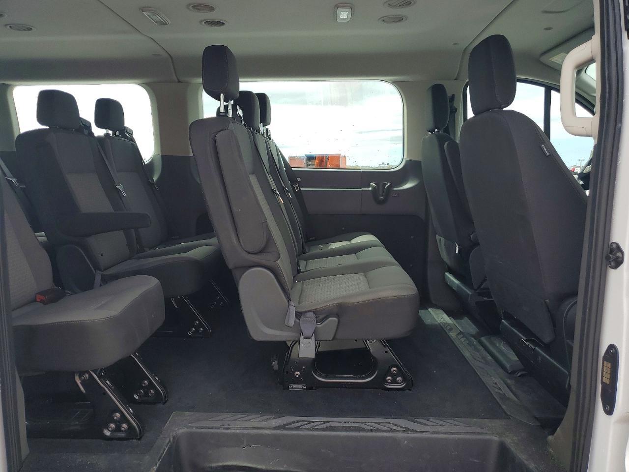 2025 Ford Transit T-350