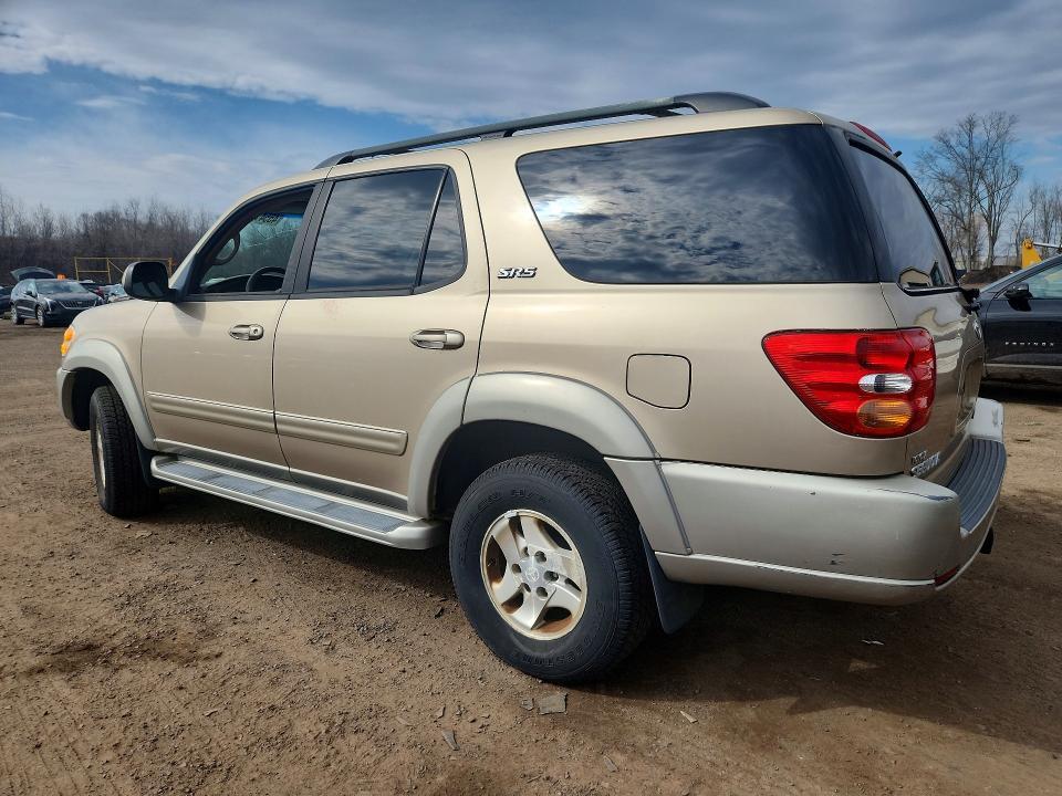 2004 Toyota Sequoia SR5