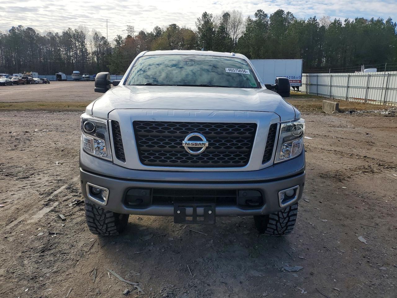 2017 Nissan Titan PRO-4X