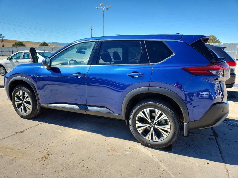 2021 Nissan Rogue sv
