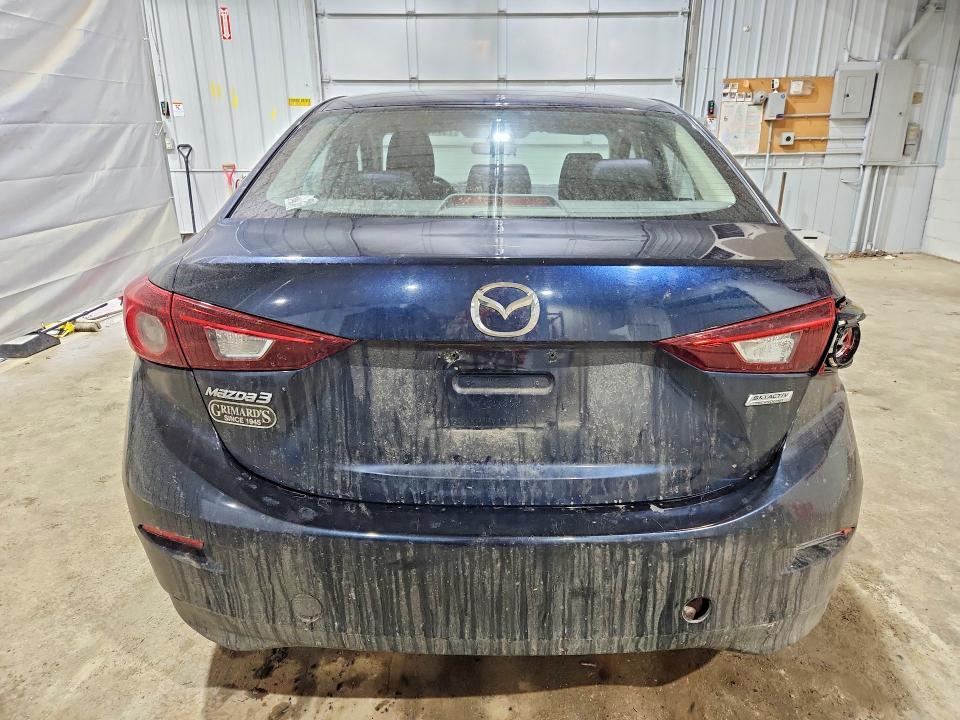 2015 Mazda 3 sv