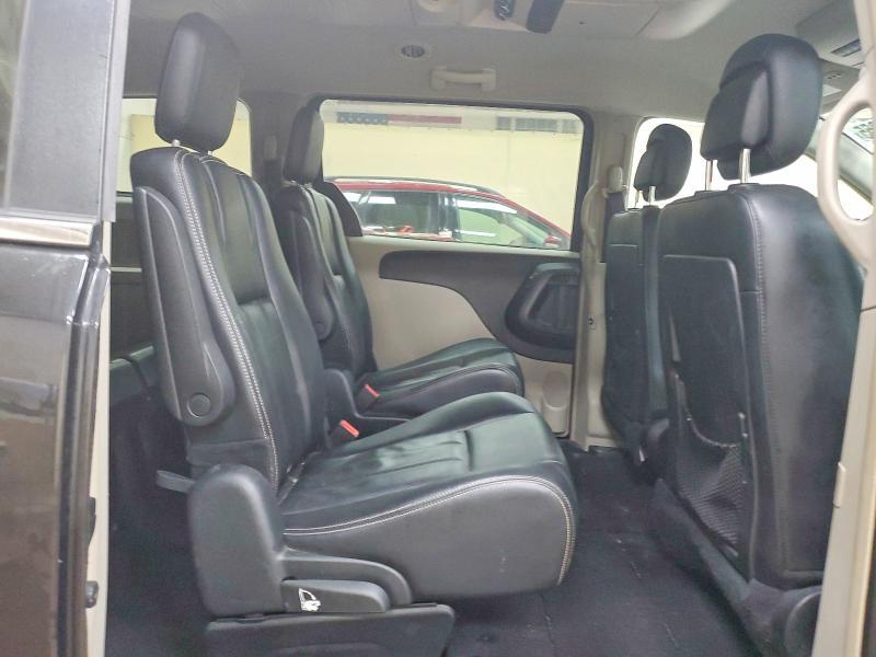 2017 Dodge Grand Caravan Crew