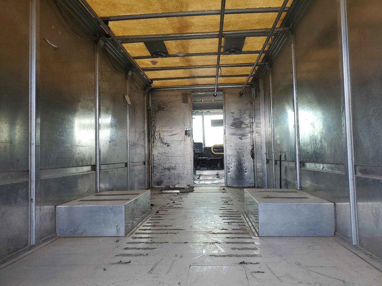 2006 Freightliner MT45G Delivery Van