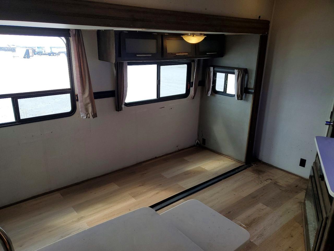 2018 Keystone Volante Camper